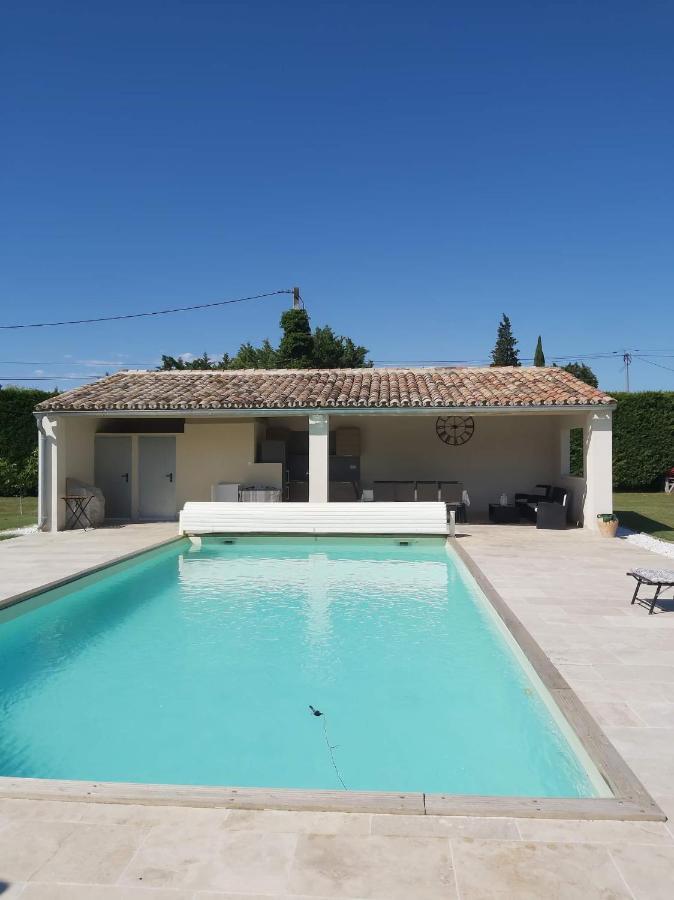 Studio Au Calme Avec Piscine Et Toutes Les Commodites Necessaires Le Thor Eksteriør billede